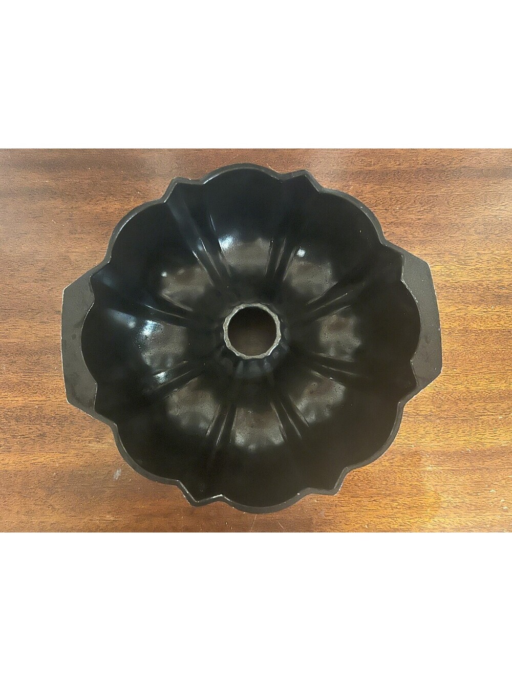Nordic Ware Best Bundt Brand Fluted Tube Pan Cast Aluminum Baking Mold